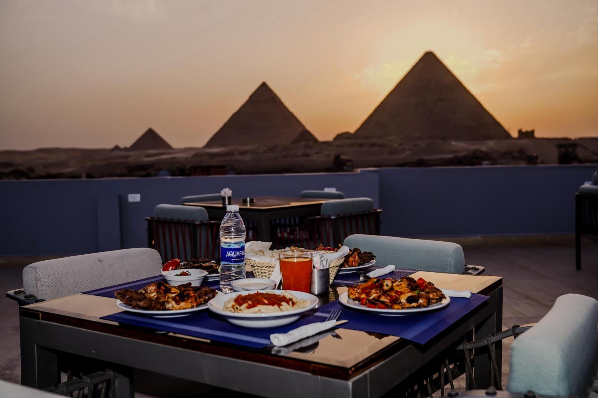 Pyramids Hotel Kafret el-Gabal 外观 照片